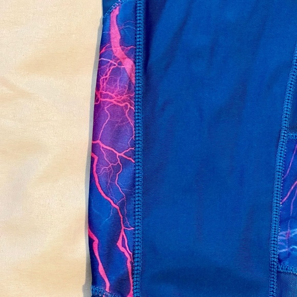 Kyodan Blue Leggings with Abstract Pink Accents - Picture 2 of 4